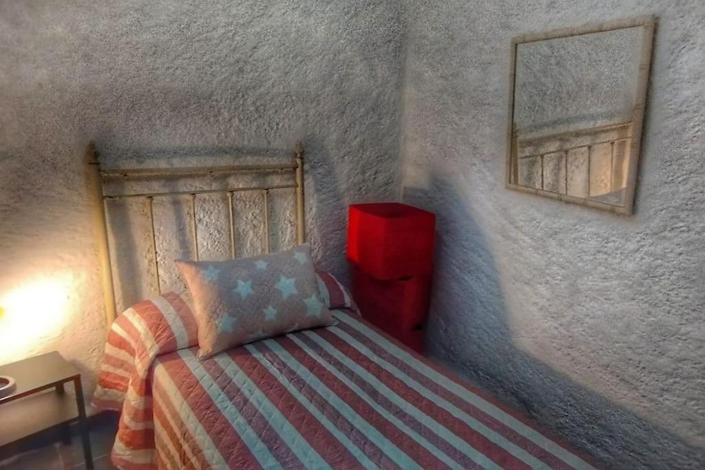 Cueva La Loli Villa Гуадикс Екстериор снимка