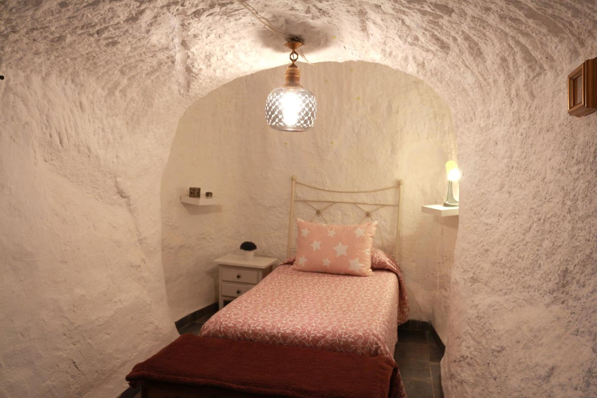 Cueva La Loli Villa Гуадикс Екстериор снимка